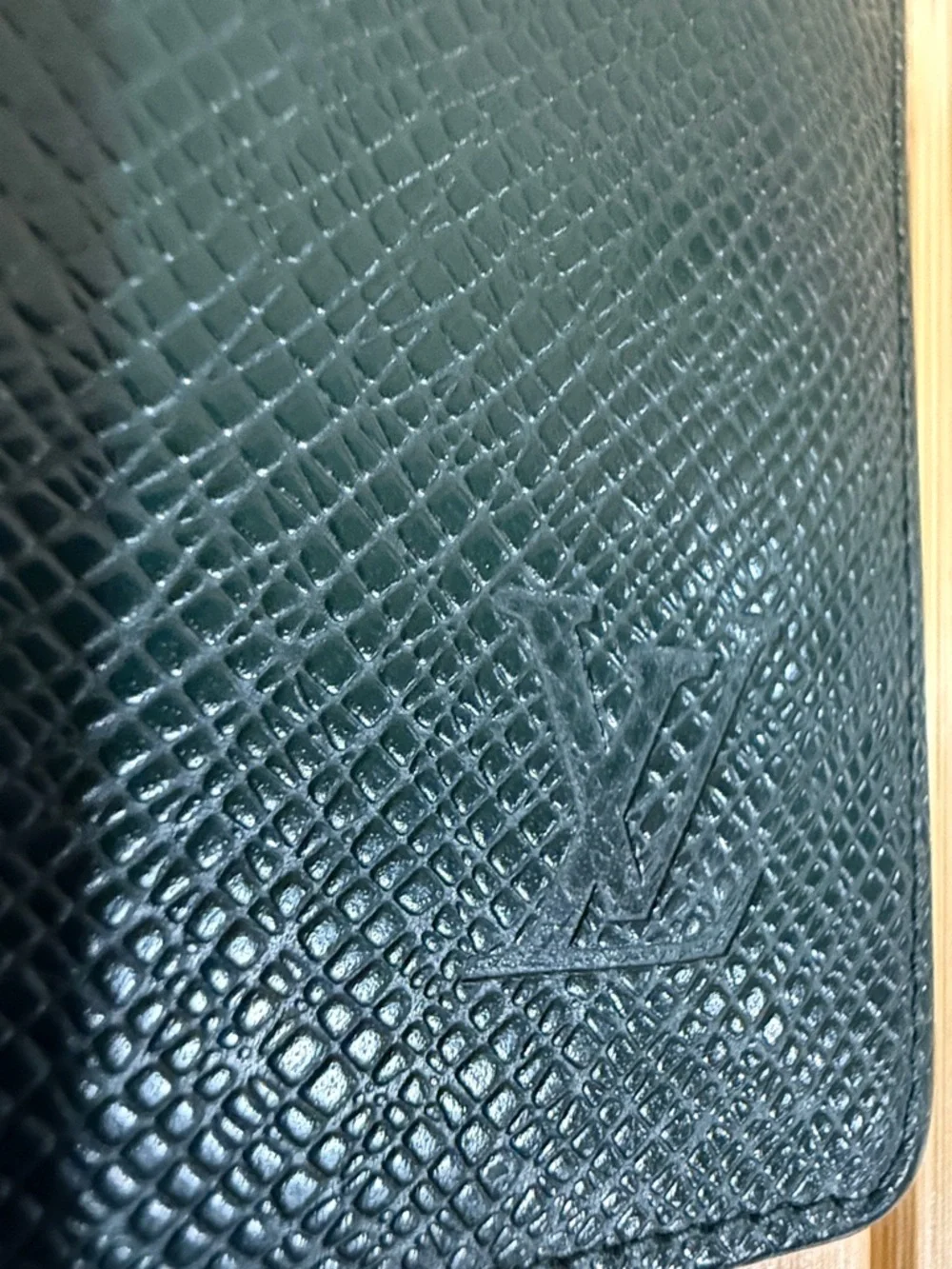 Louis Vuitton Dark Green Textured Leather Long Wallet Louis Vuitton credit card💳 - Picture 6 of 11